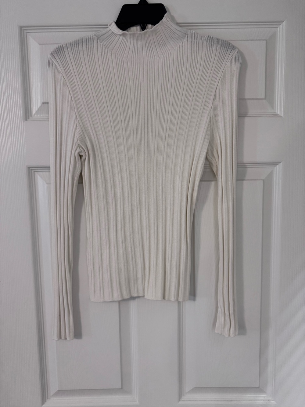Abercrombie & Fitch Cream Ribbed Mock Neck Sweater